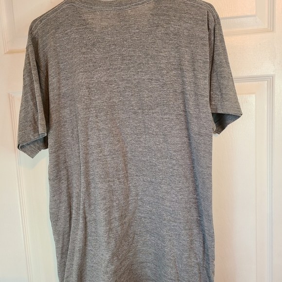 (1139) Gnome Enterprises Woman's Graphic T-Shirt, Brooklyn, NY, Large, Grey - Picture 9 of 12